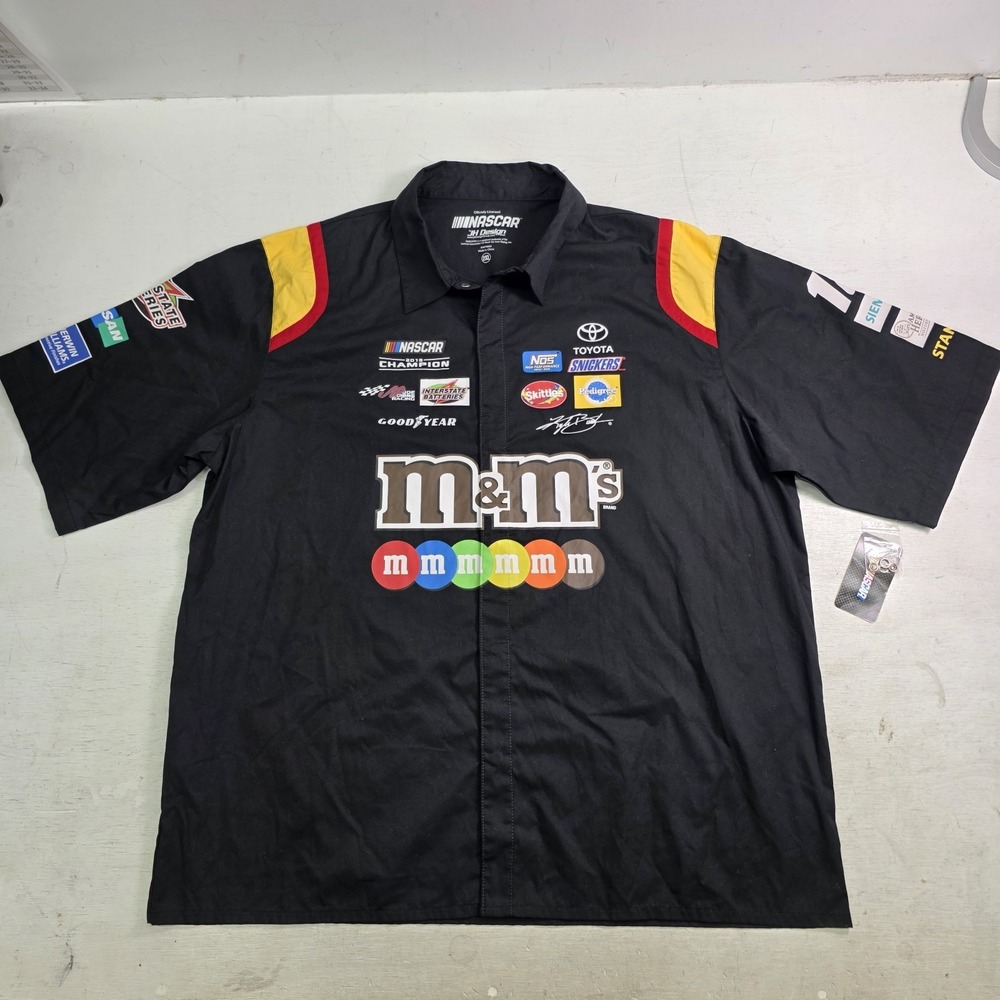 NASCAR Kyle Busch #18 M&M's Pit Crew Shirt 2XL JH Design NWT Joe Gibbs Racing